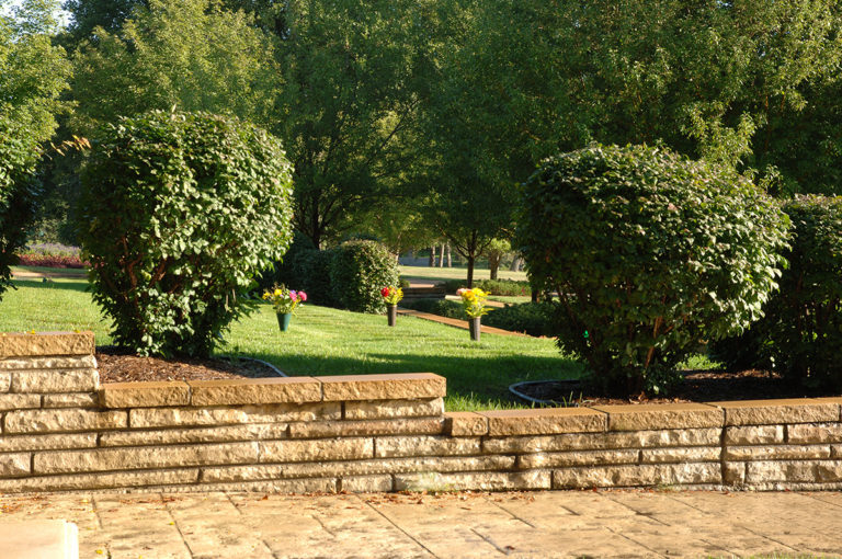 Garden Of Remembrance - Lakewood Cemetery